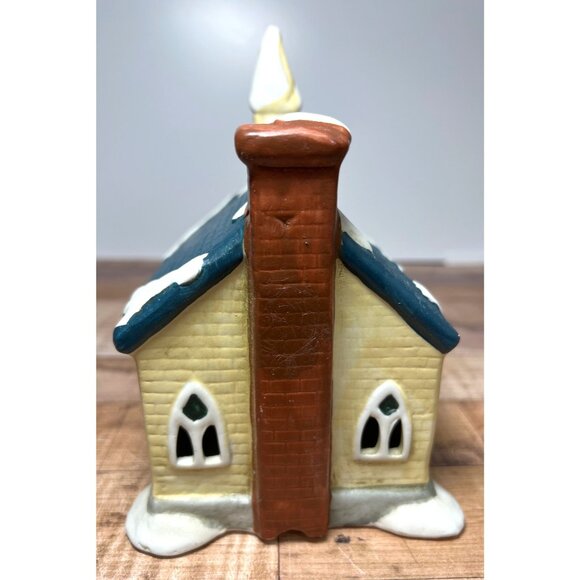 Christmas Porcelain Lighted Village Church House Decor With Box - Picture 3 of 8